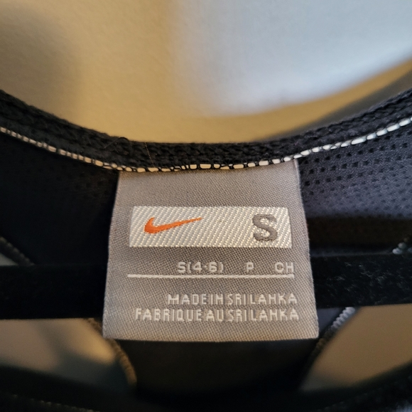 Sports Bra - Picture 3 of 3